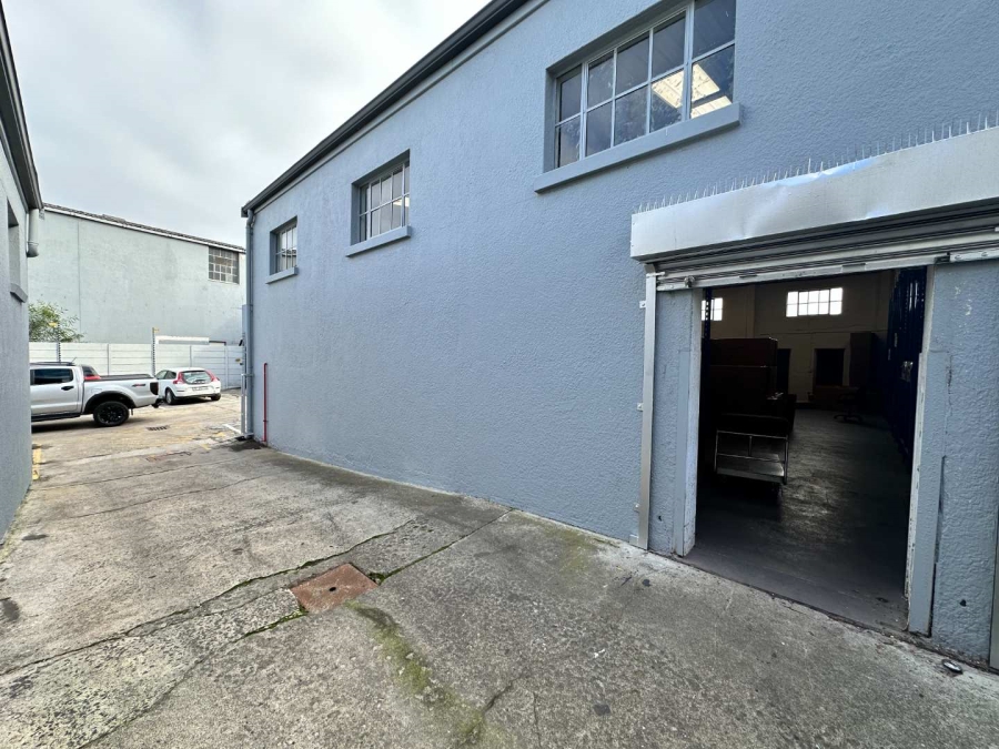 To Let commercial Property for Rent in Maitland Western Cape